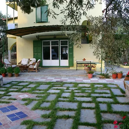 Appartamento Aretousa &