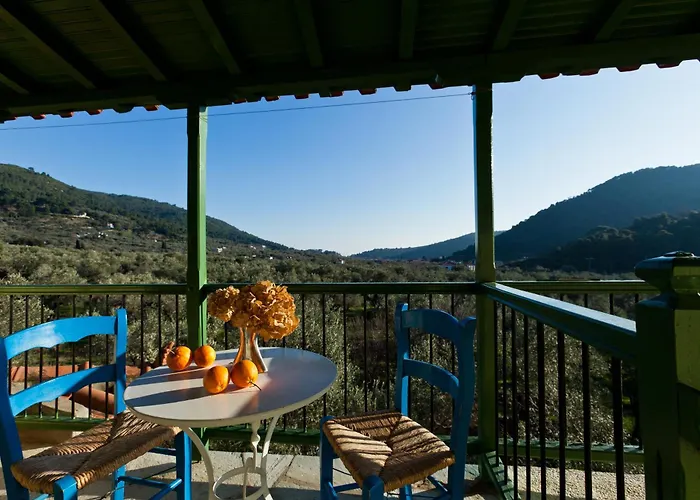 Aretousa & Apartamento *