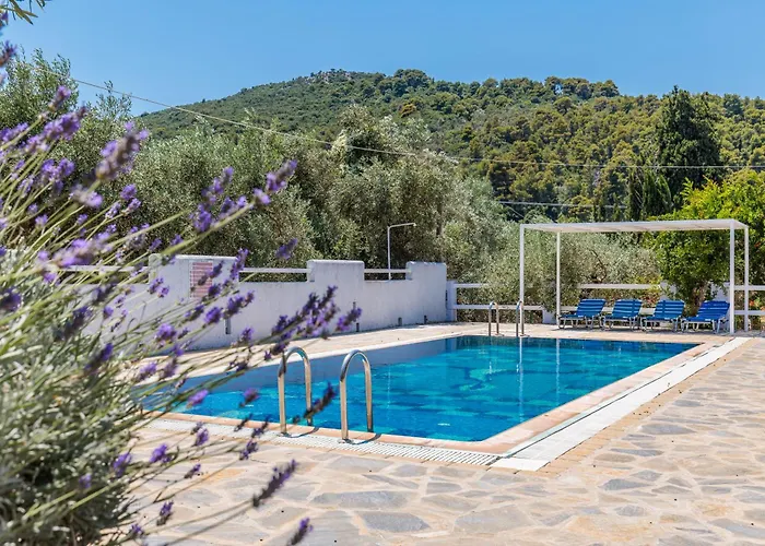 Aretousa & Apartamento *